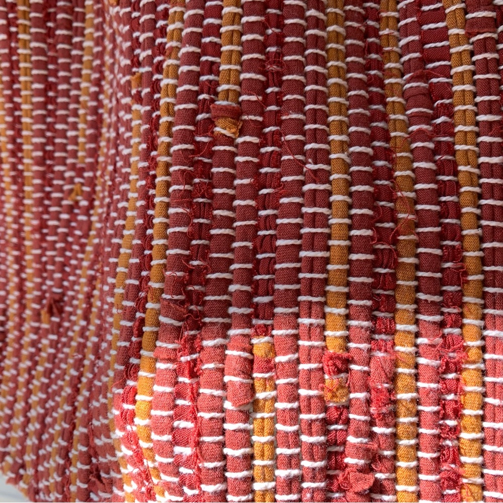 Tonle handwoven skirt - Picture 3 of 6